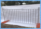 barrière modulaire provisoire démontable facile de 2.1m x de 2.4m pour des manifestations sportives, chantiers de construction